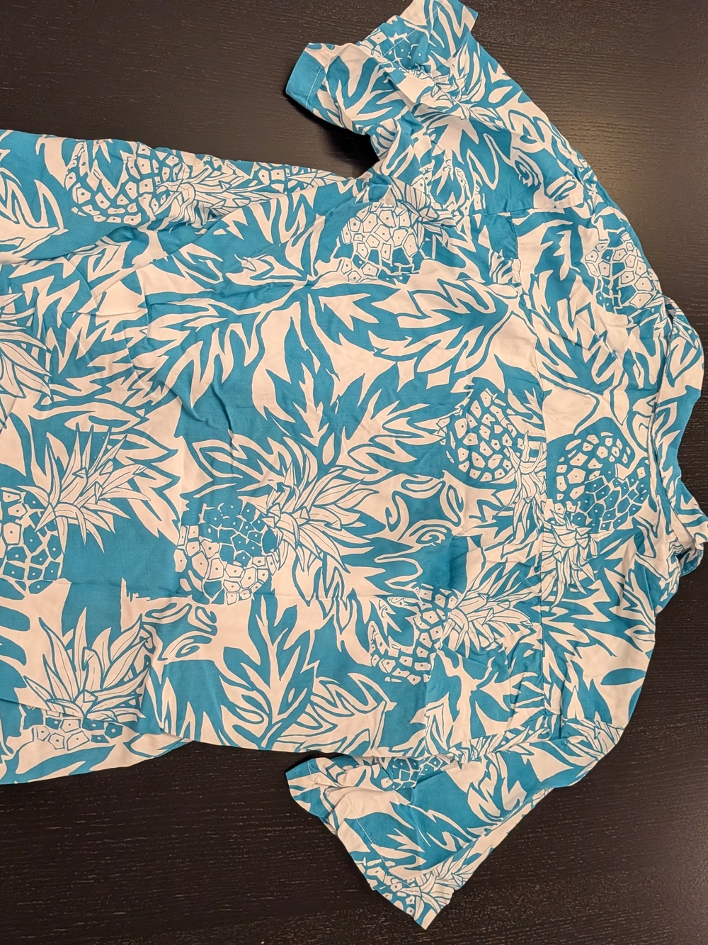 Men's Teal and White Pineapple Print Camp Shirt - Picture 5 of 6